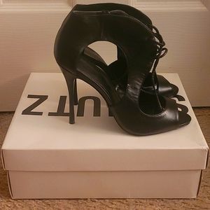 Schutz Women's Black Kamara Dress Sandal,
